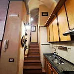 Interno 13, Nel Cuore Di Napoli