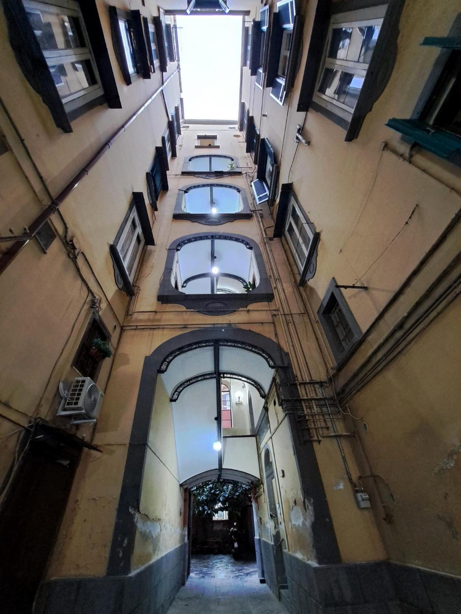 Interno 13, Nel Cuore Di * Naples